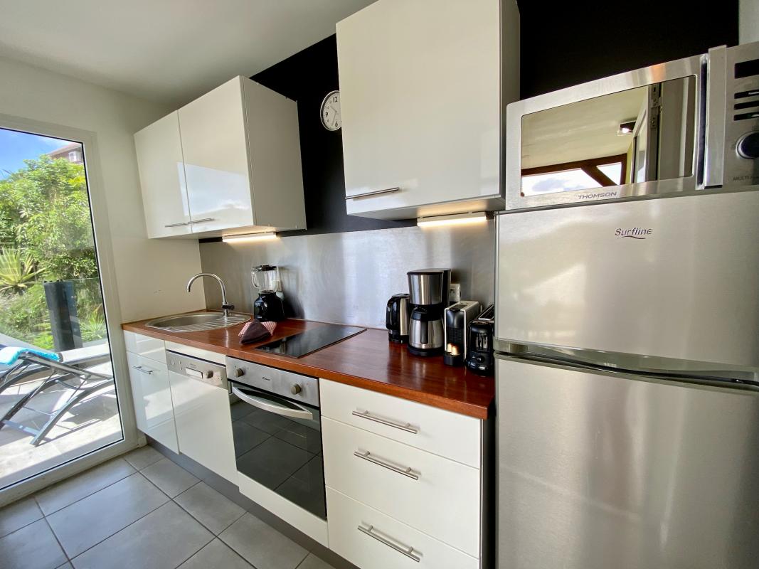 Location villa Trois Ilet Martinique 2 chambres - La cuisine